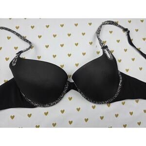 Victorias Secret SEXY LITTLE THINGS Black 36B sexy Push Up Bra